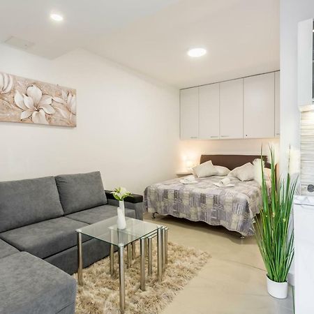 Studio Apartment Nikol Split Exterior photo